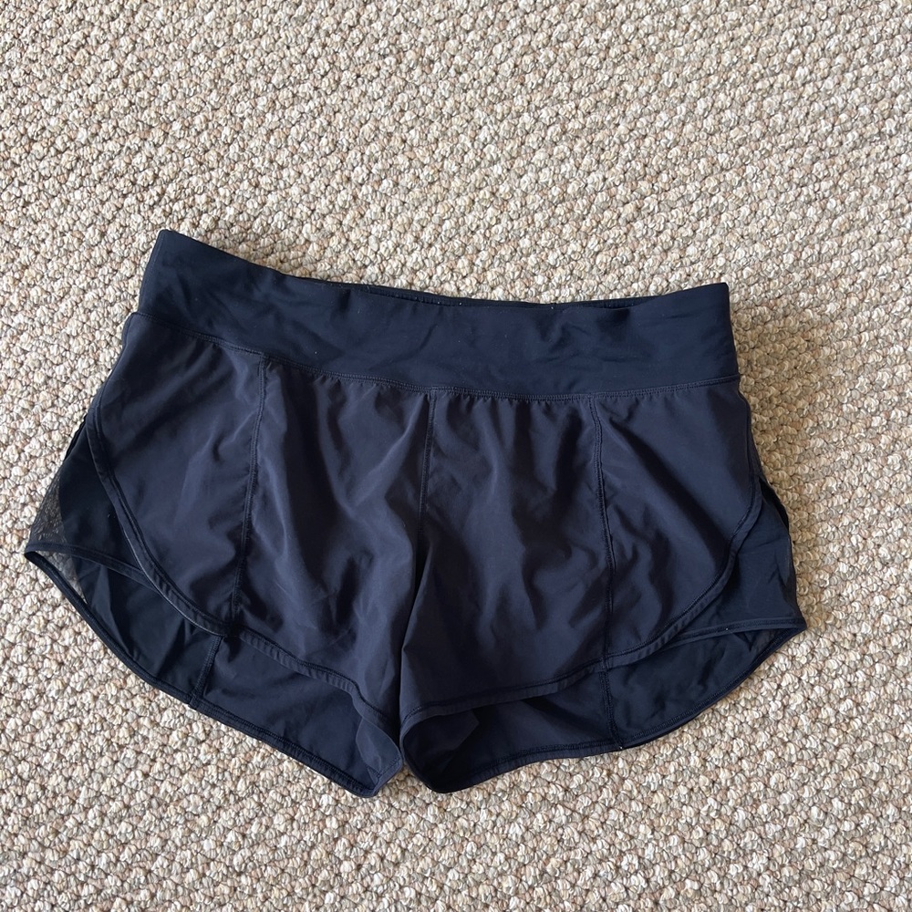 Lululemon mesh shorts